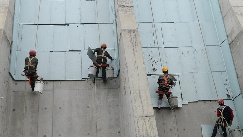 上门服务，如何选择可靠的防水补漏施工队**