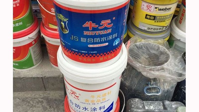 外墙聚氨酯保温施工，如何确保施工质量？**